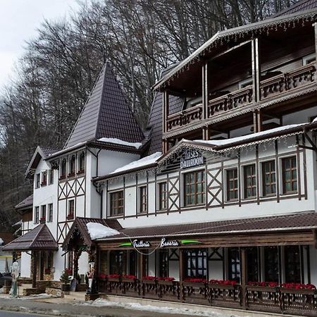 Conac Bavaria Buşteni Eksteriør bilde